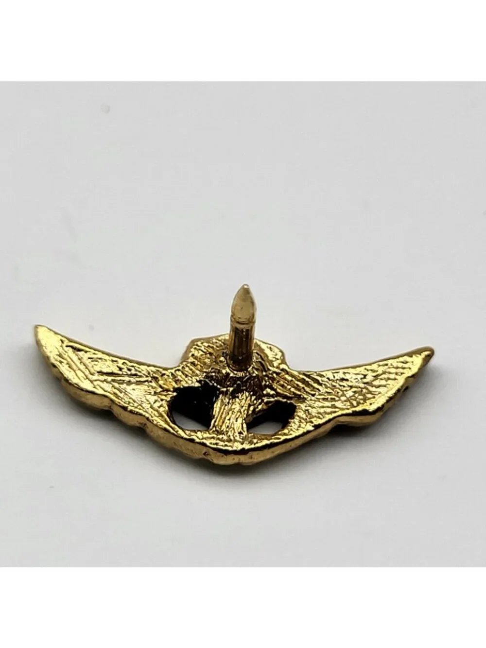 Vintage Mile High Lapel Hat Pin Gold Tone Wings Airplane Pilot Tie Tack